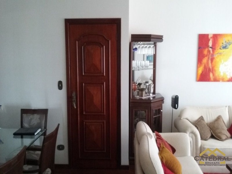 Apartamento à venda com 3 quartos, 135m² - Foto 7