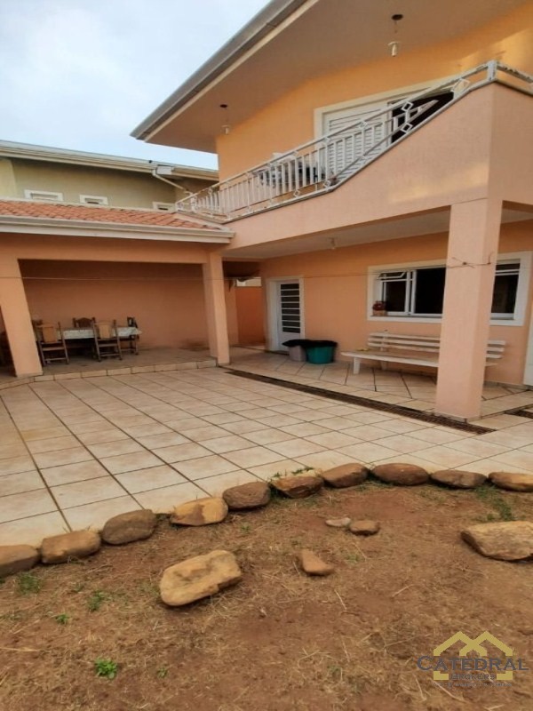 Casa de Condomínio à venda com 3 quartos, 300m² - Foto 9