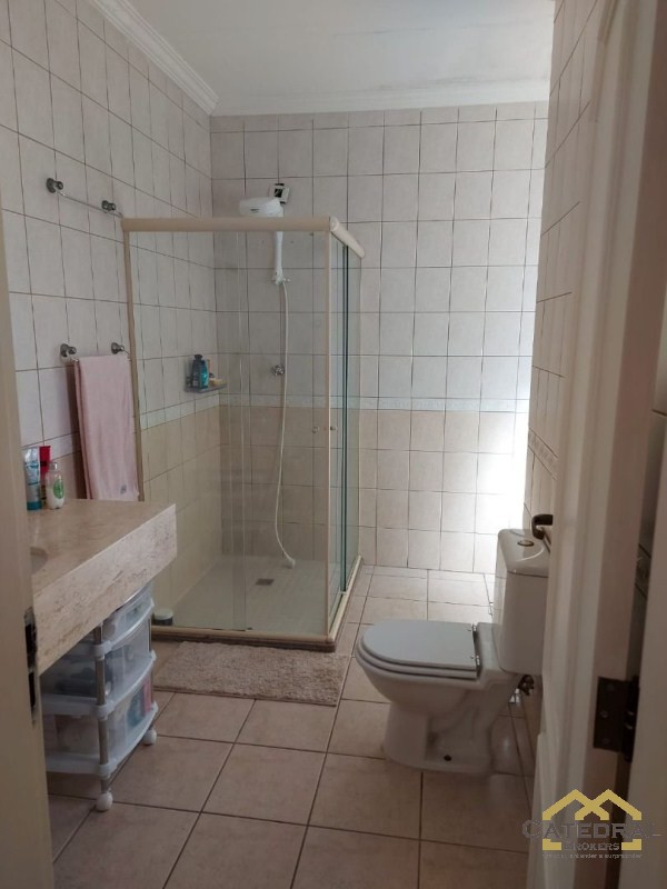 Casa à venda com 3 quartos, 500m² - Foto 11