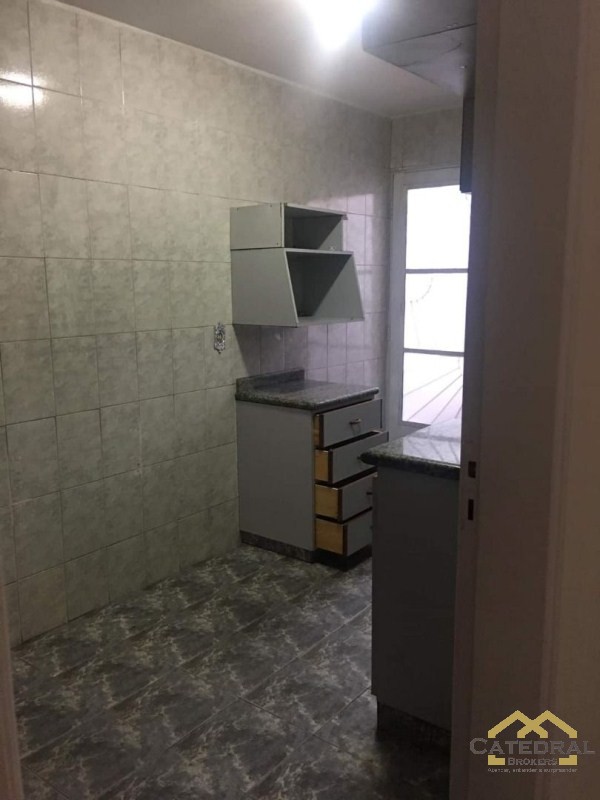 Casa à venda com 2 quartos, 130m² - Foto 16