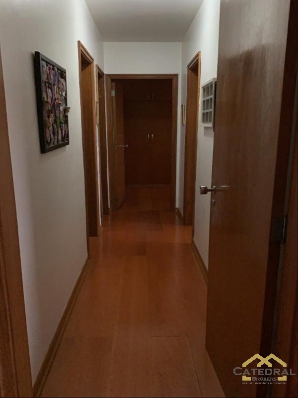 Apartamento à venda com 3 quartos, 147m² - Foto 7