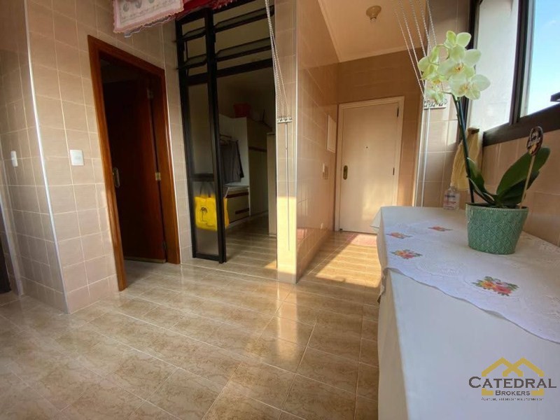 Apartamento à venda com 4 quartos, 357m² - Foto 21