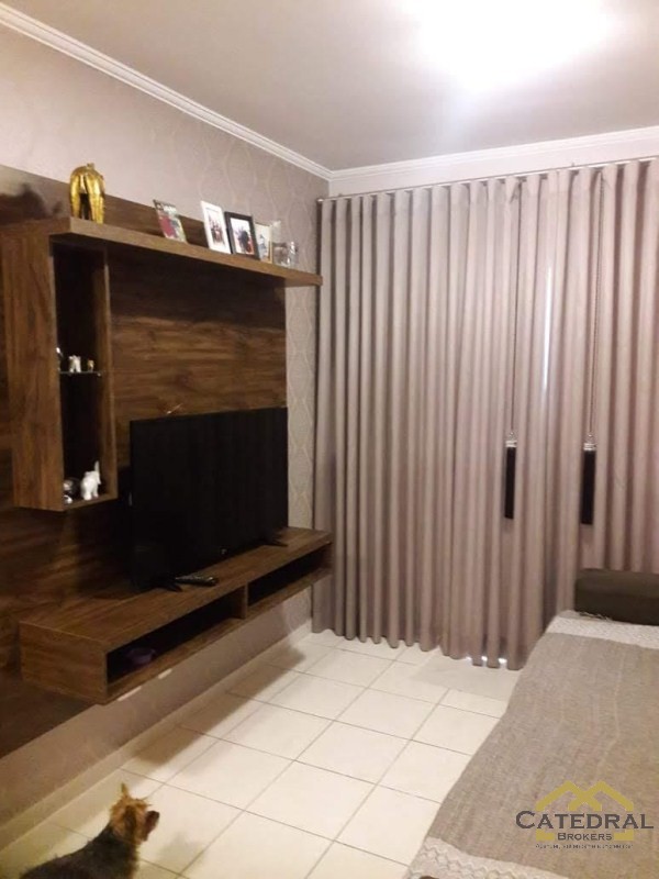 Apartamento à venda com 2 quartos, 75m² - Foto 3