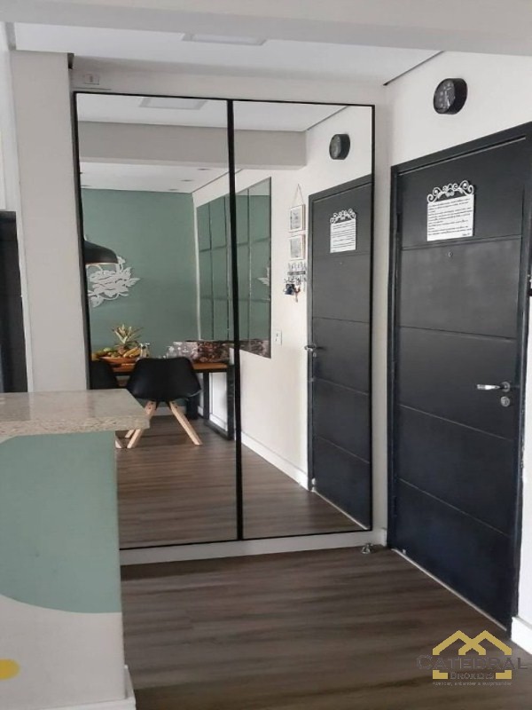 Apartamento à venda com 2 quartos, 64m² - Foto 10