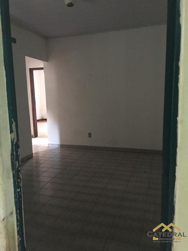 Casa à venda com 2 quartos, 250m² - Foto 22