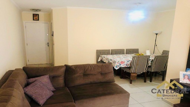 Apartamento à venda com 2 quartos, 66m² - Foto 6