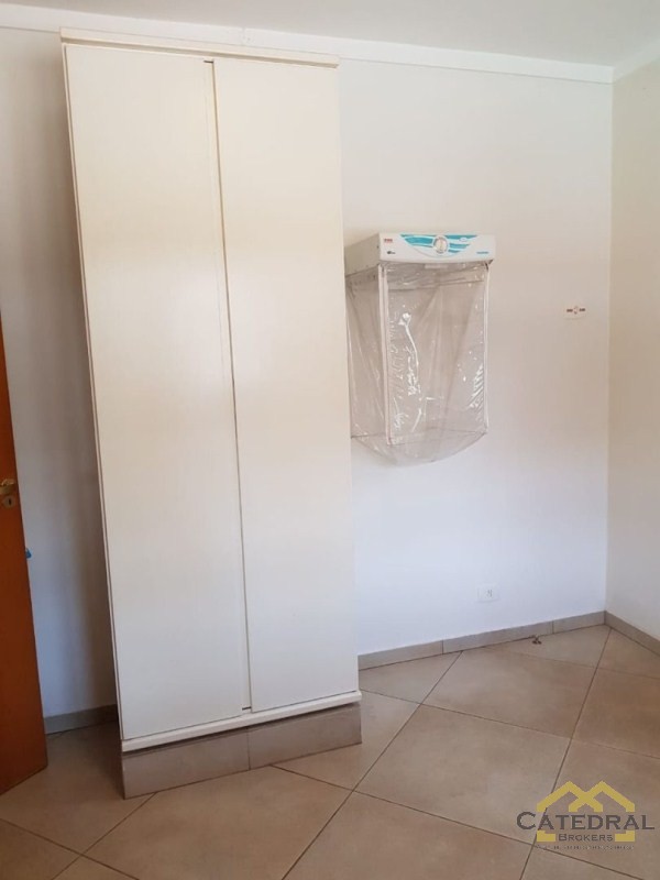 Casa à venda com 3 quartos, 1350m² - Foto 25