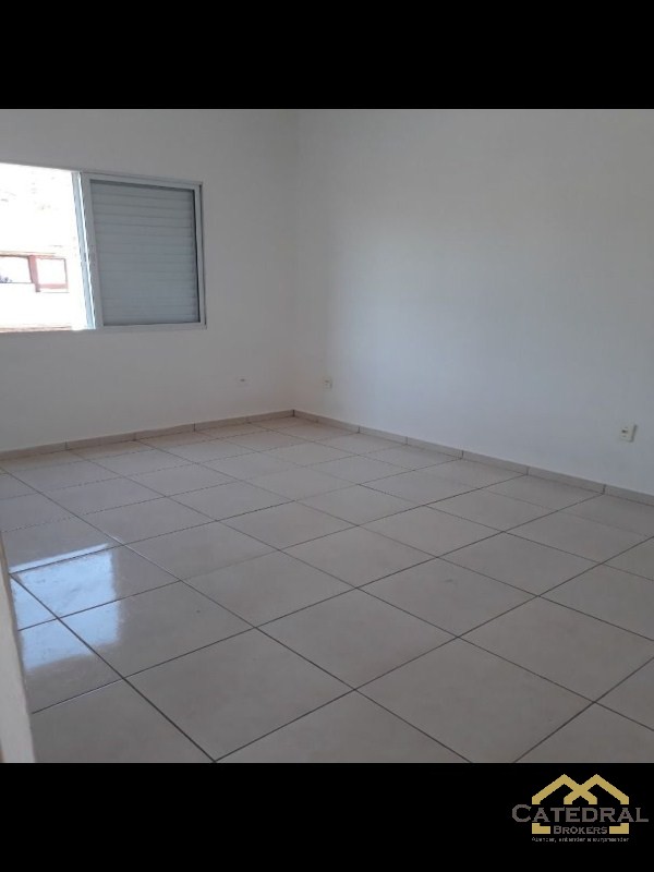 Casa à venda com 4 quartos, 290m² - Foto 9