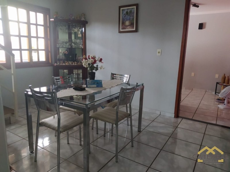 Casa à venda com 3 quartos, 128m² - Foto 5