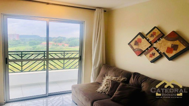 Apartamento à venda com 2 quartos, 66m² - Foto 3