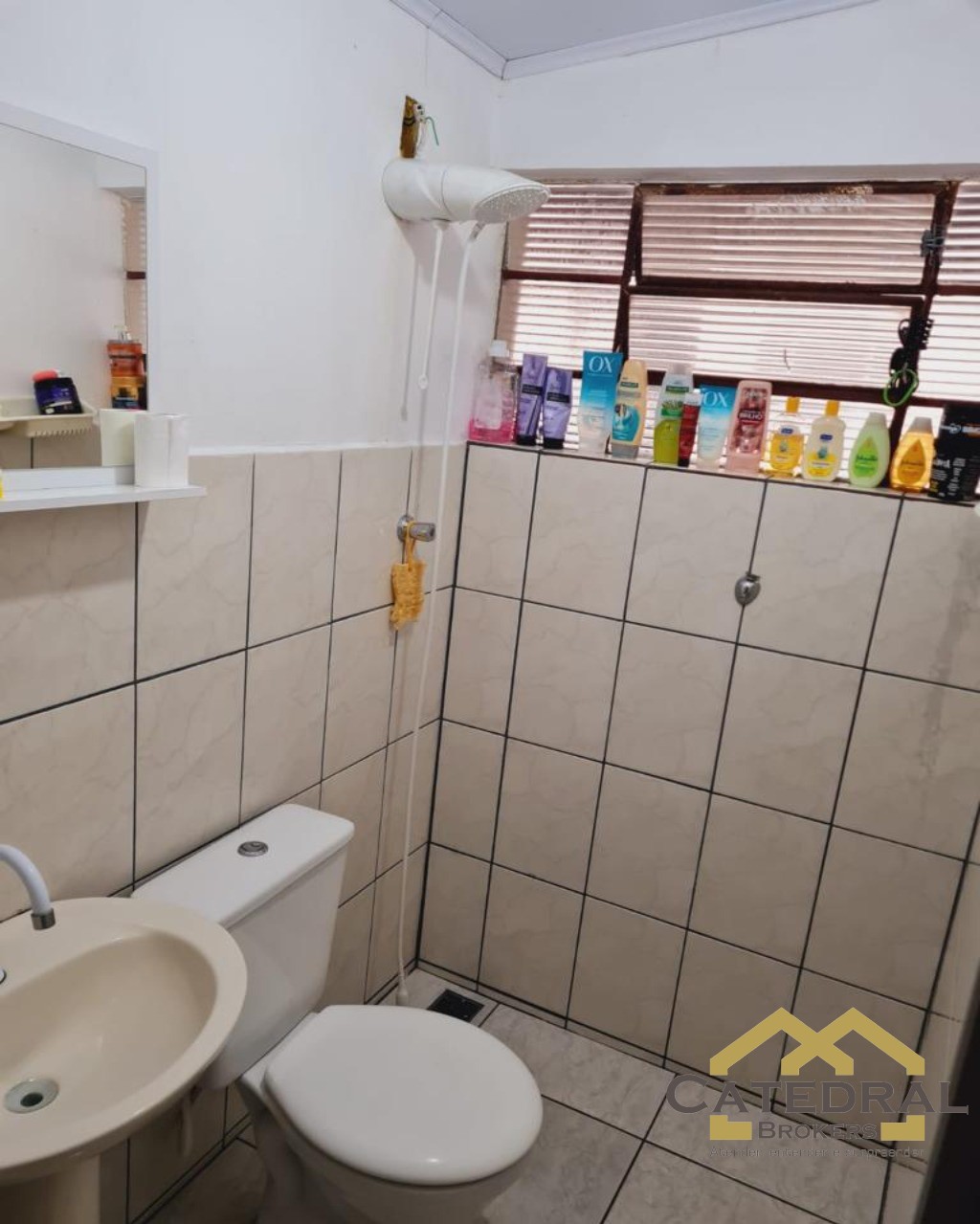 Casa à venda com 6 quartos, 213m² - Foto 54