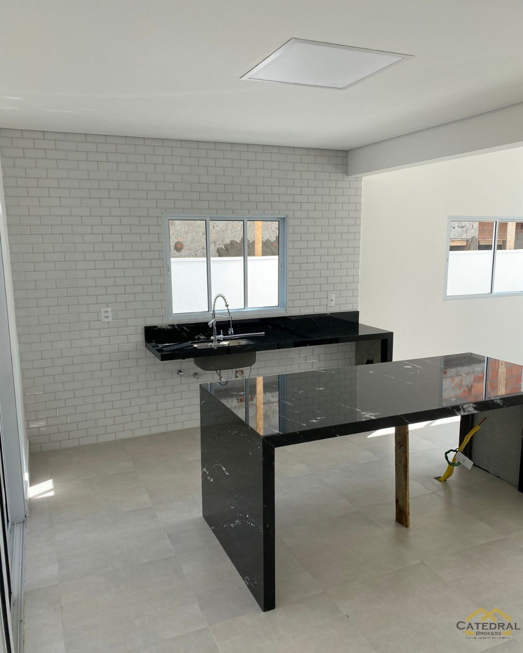 Casa à venda com 3 quartos, 150m² - Foto 4