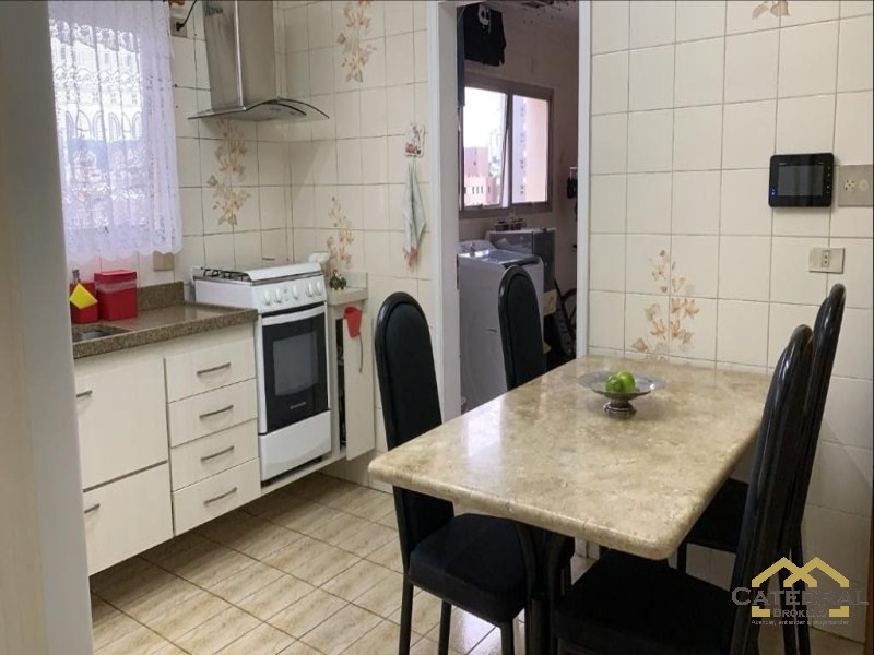 Apartamento à venda com 3 quartos, 147m² - Foto 5