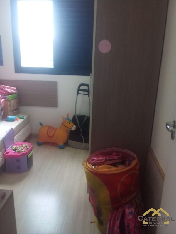 Apartamento à venda com 3 quartos, 77m² - Foto 24