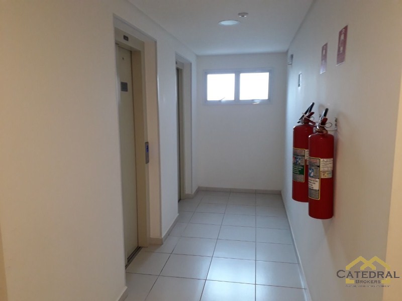 Apartamento à venda com 2 quartos, 66m² - Foto 20