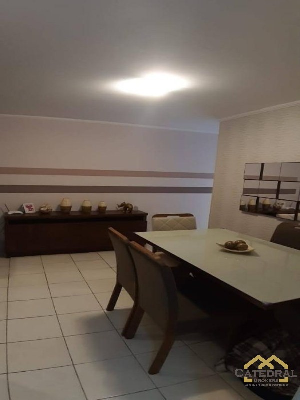 Apartamento à venda com 2 quartos, 75m² - Foto 9