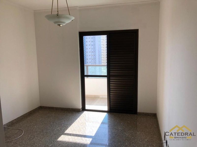 Apartamento à venda com 4 quartos, 358m² - Foto 32