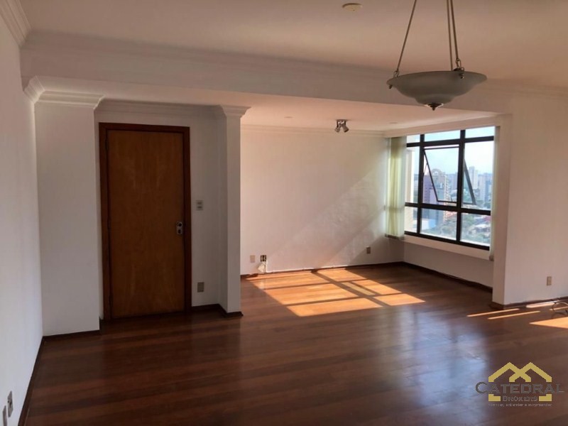 Apartamento à venda com 4 quartos, 358m² - Foto 2