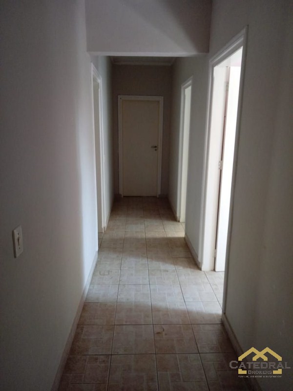 Casa à venda com 3 quartos, 205m² - Foto 13