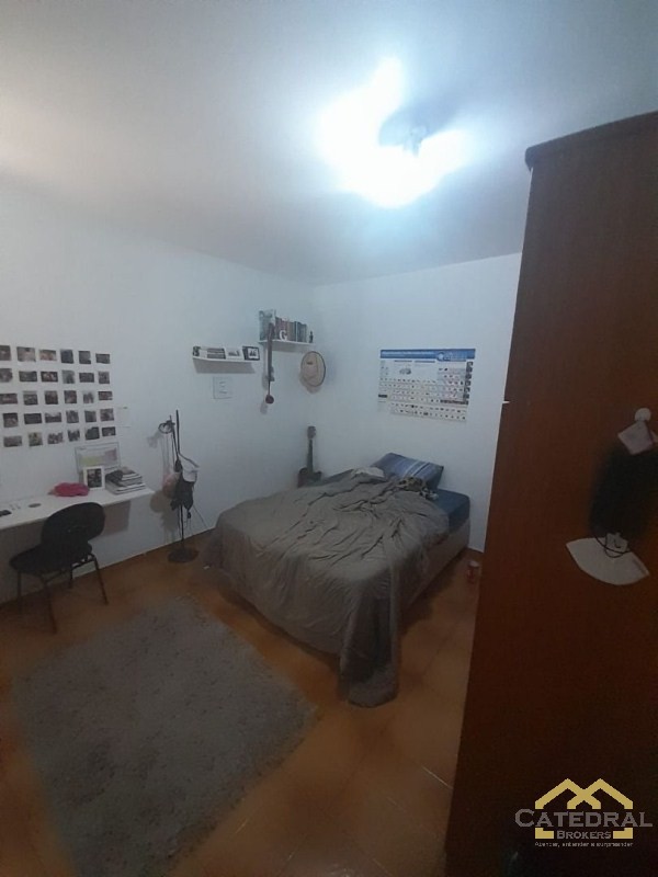 Casa à venda com 4 quartos, 380m² - Foto 5