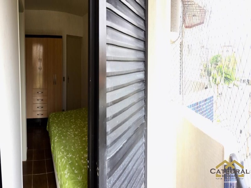 Apartamento à venda com 3 quartos, 80m² - Foto 12