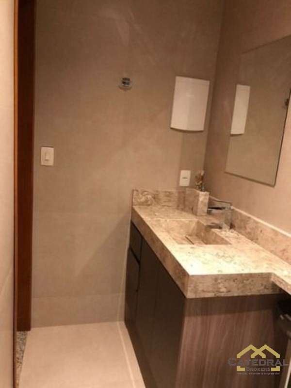 Casa à venda com 3 quartos, 250m² - Foto 12