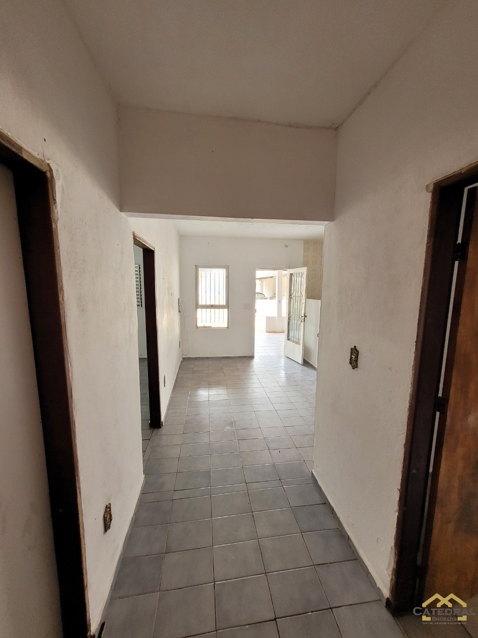 Casa à venda com 2 quartos, 184m² - Foto 10