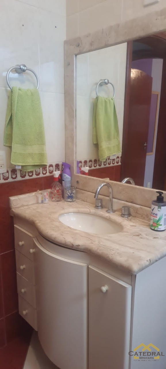 Casa à venda com 3 quartos, 300m² - Foto 16