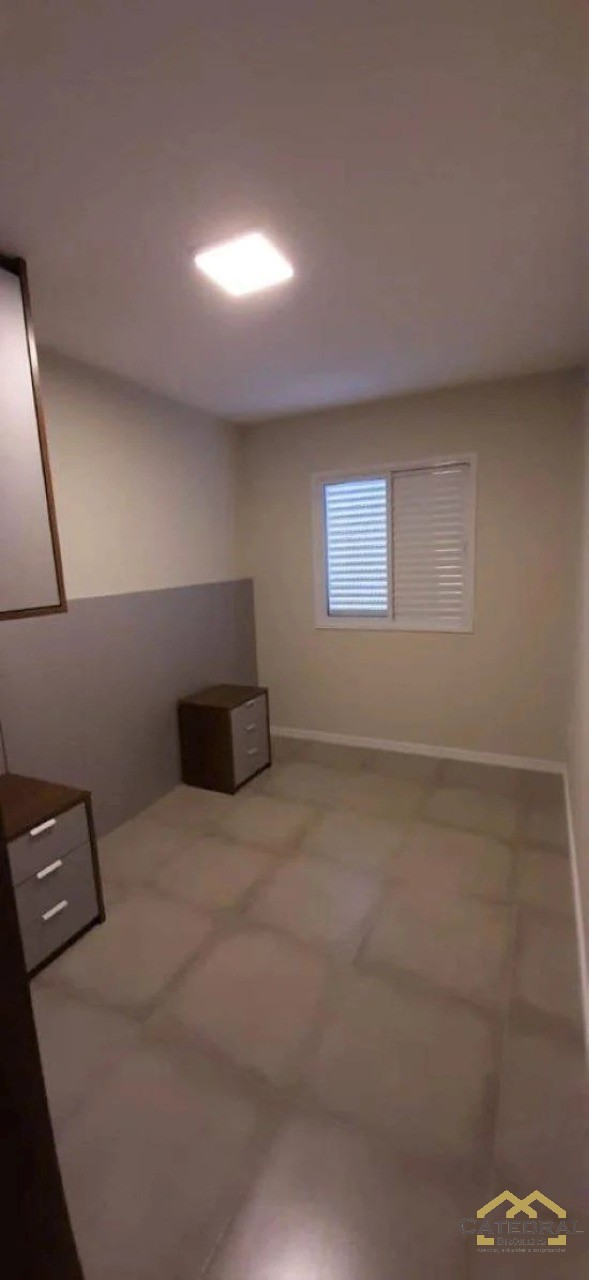 Apartamento à venda com 2 quartos, 60m² - Foto 10