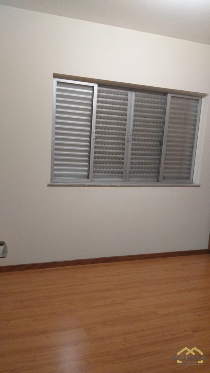 Apartamento à venda com 4 quartos, 207m² - Foto 7