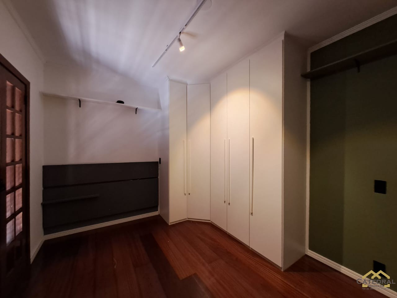 Sobrado à venda com 3 quartos, 433m² - Foto 12