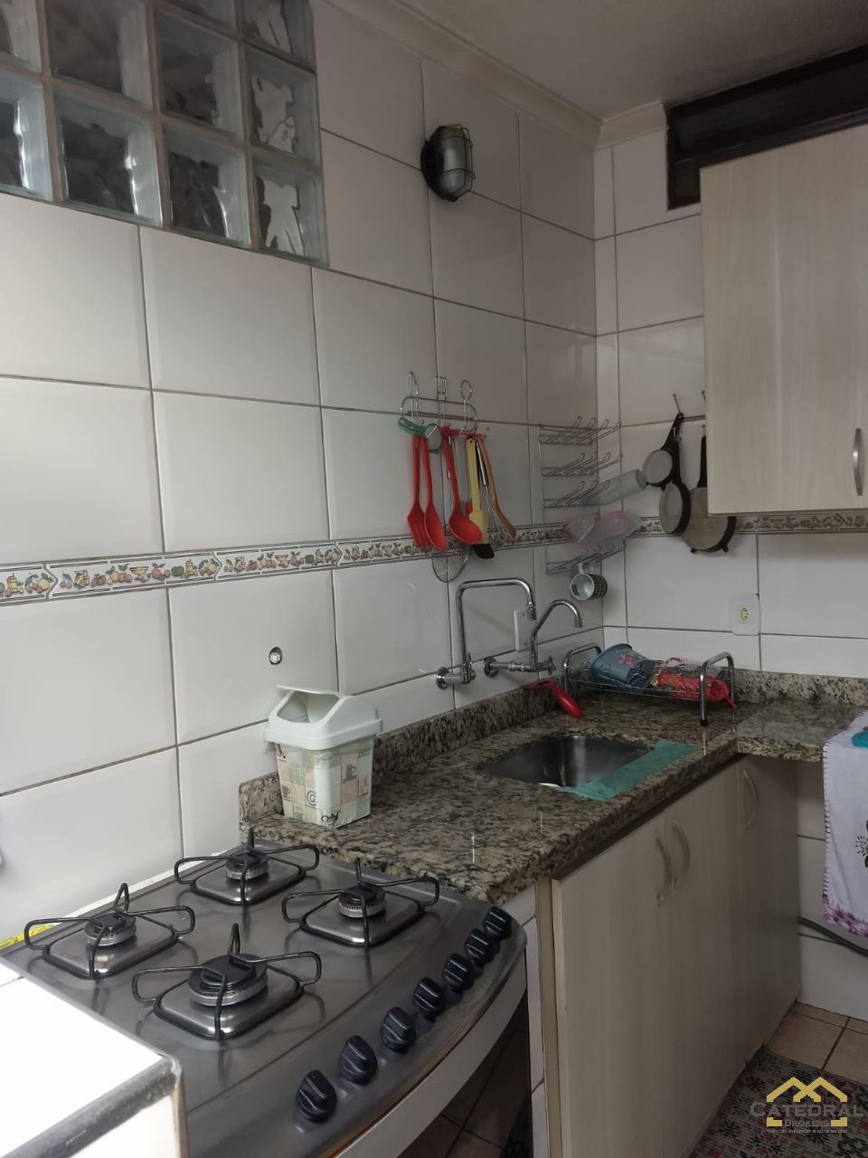 Casa à venda com 3 quartos, 198m² - Foto 9