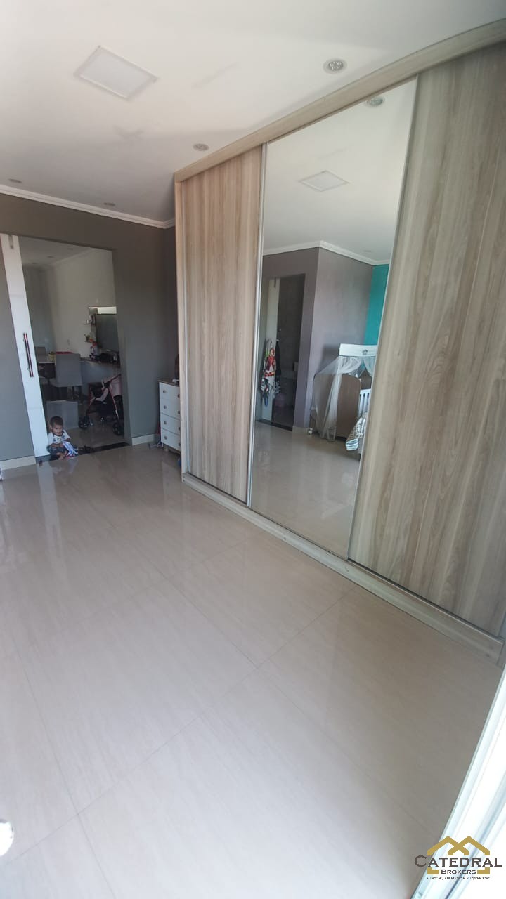 Casa à venda com 2 quartos, 170m² - Foto 10