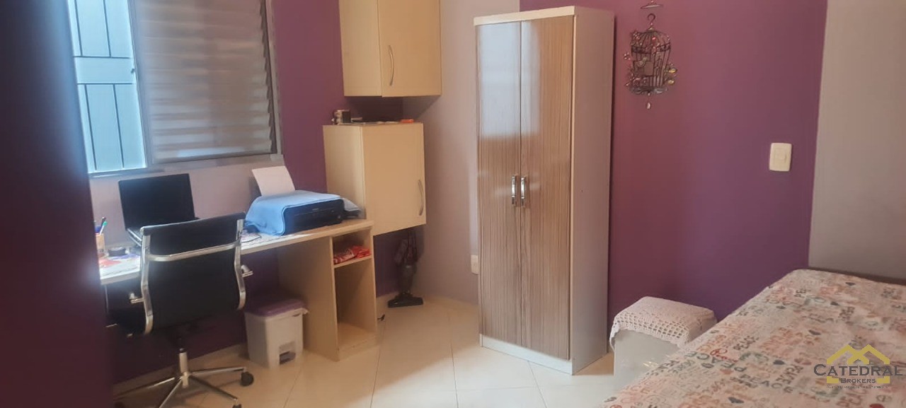 Casa à venda com 3 quartos, 300m² - Foto 14