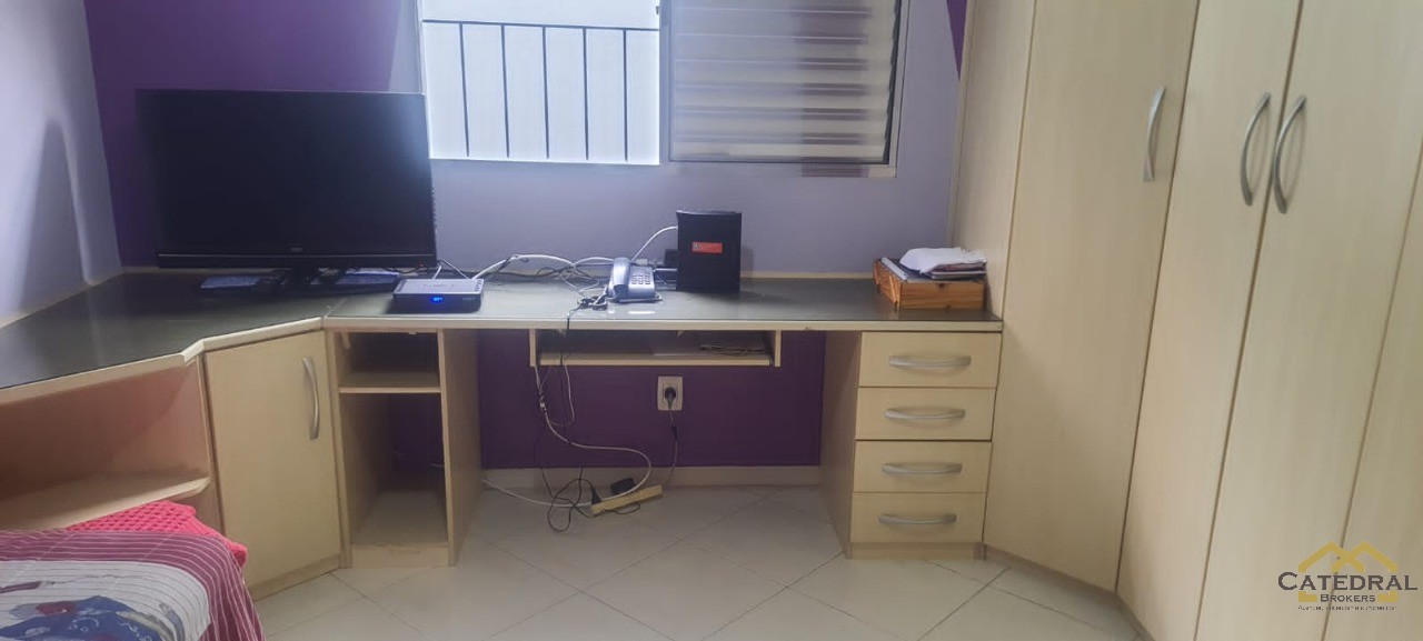 Casa à venda com 3 quartos, 300m² - Foto 15