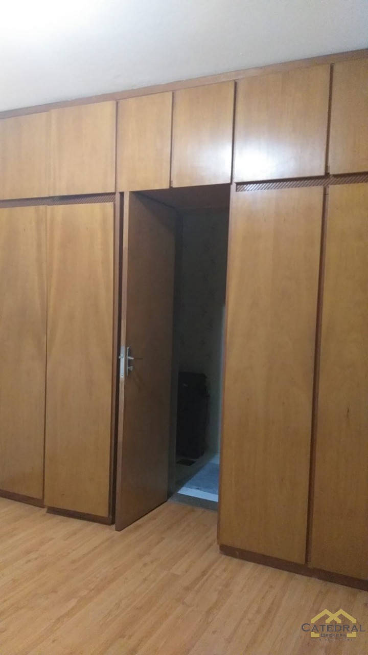 Apartamento à venda com 4 quartos, 207m² - Foto 4