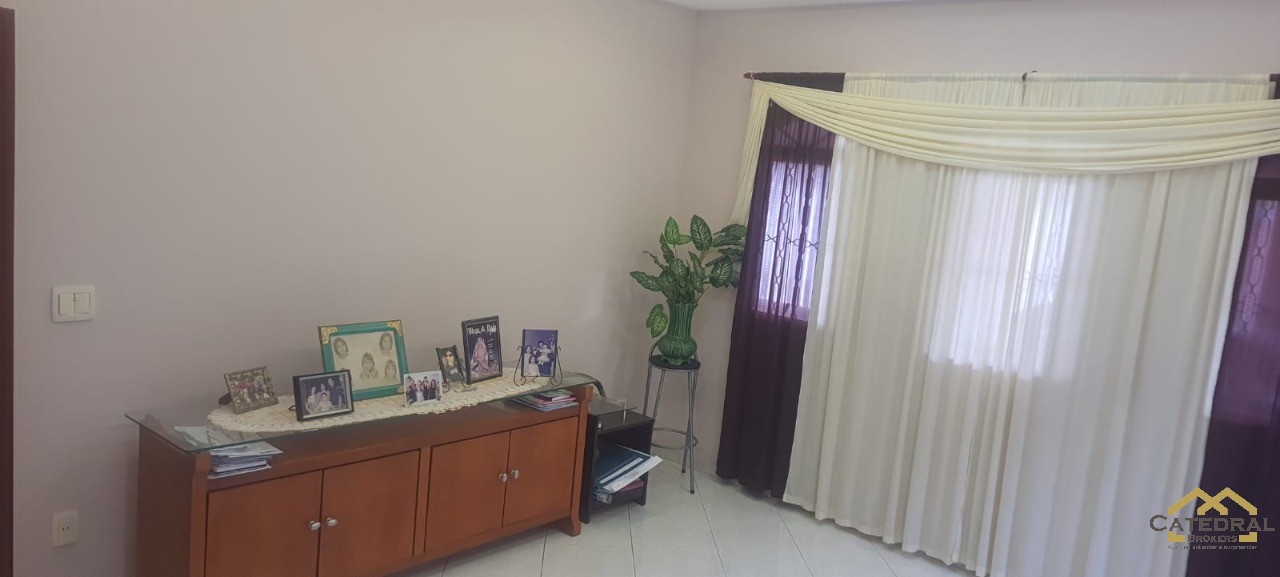 Casa à venda com 3 quartos, 300m² - Foto 6