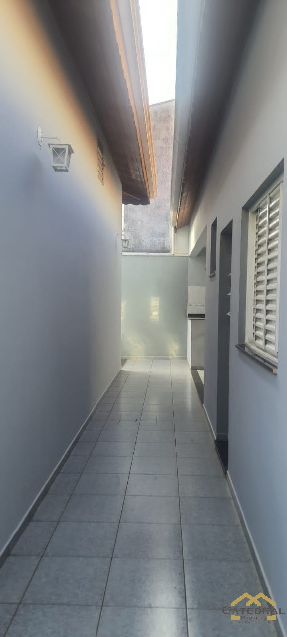 Casa à venda com 3 quartos, 300m² - Foto 19