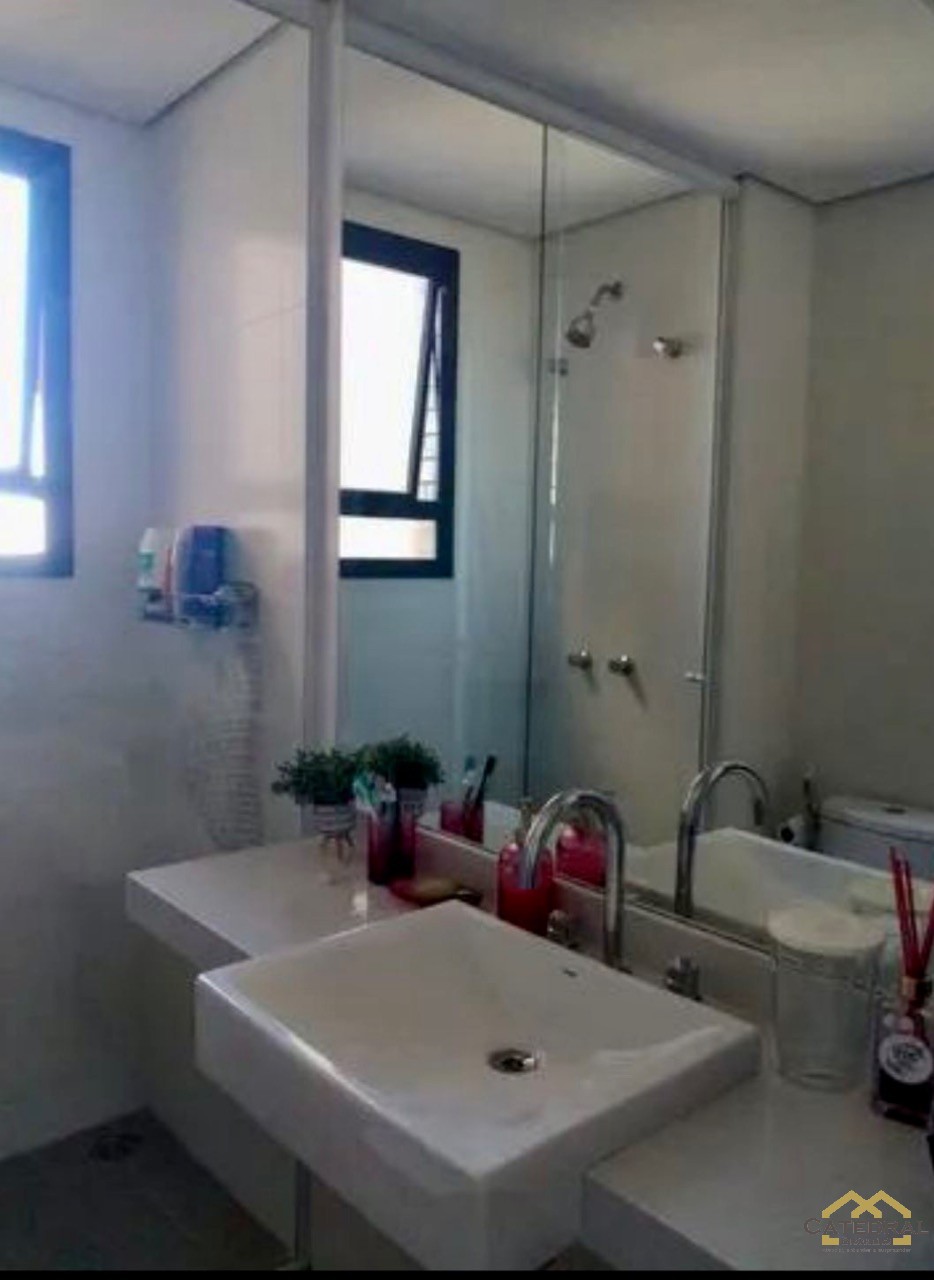 Apartamento à venda com 3 quartos, 113m² - Foto 11