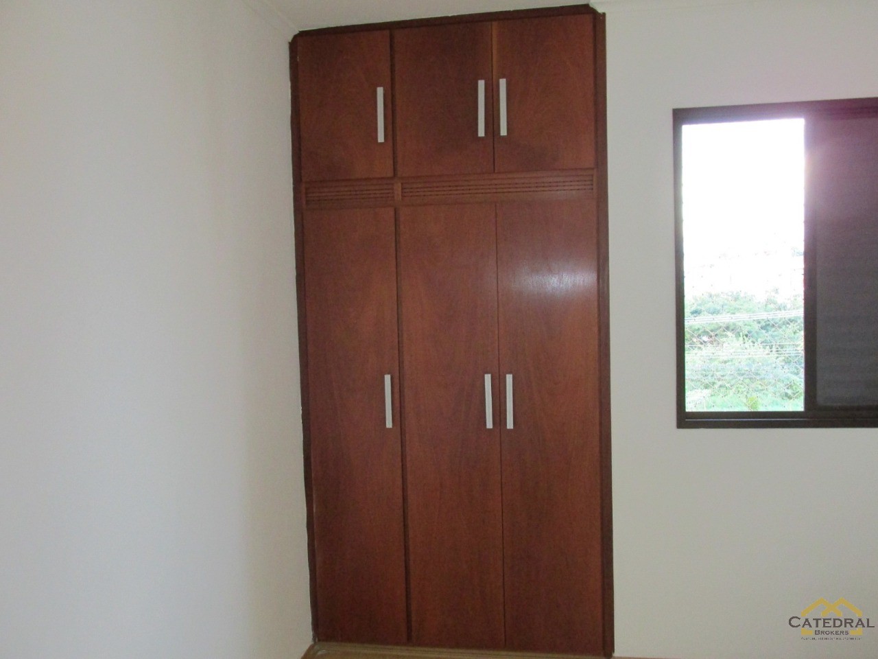 Apartamento à venda com 3 quartos, 75m² - Foto 12