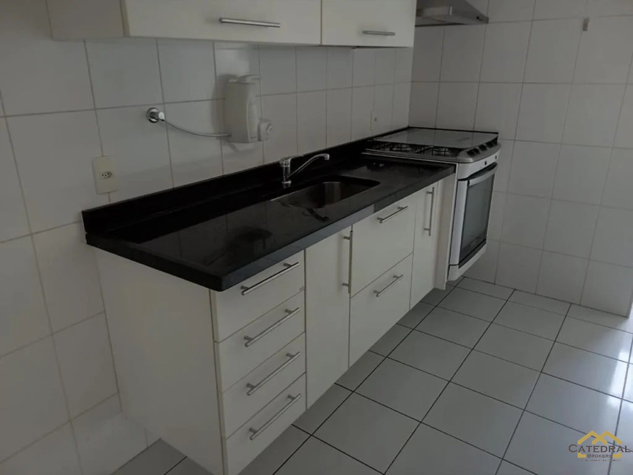 Apartamento à venda com 3 quartos, 91m² - Foto 7