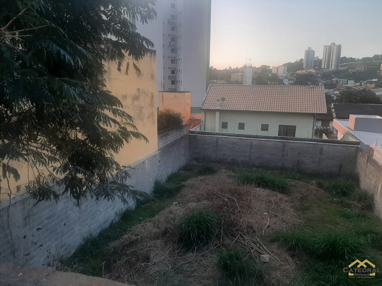 Terreno à venda, 350m² - Foto 6