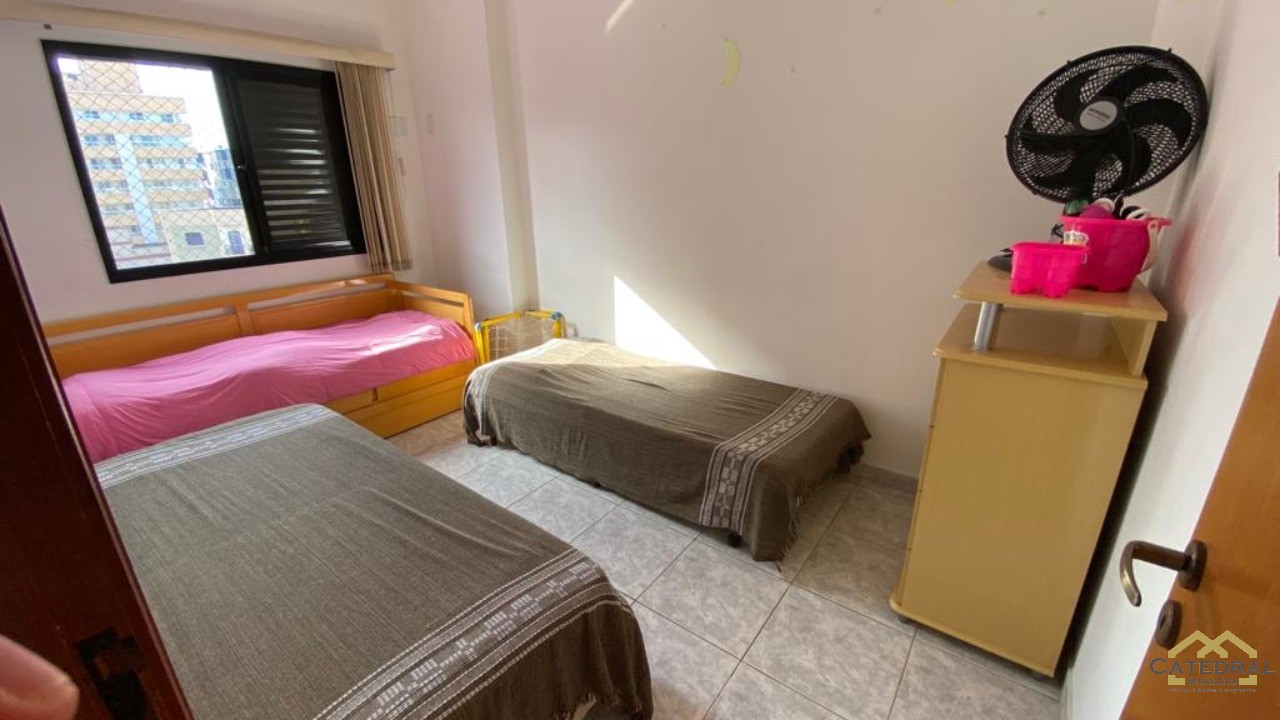 Apartamento à venda com 3 quartos, 125m² - Foto 4