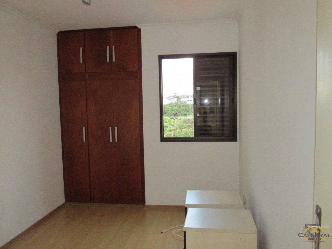 Apartamento à venda com 3 quartos, 75m² - Foto 11