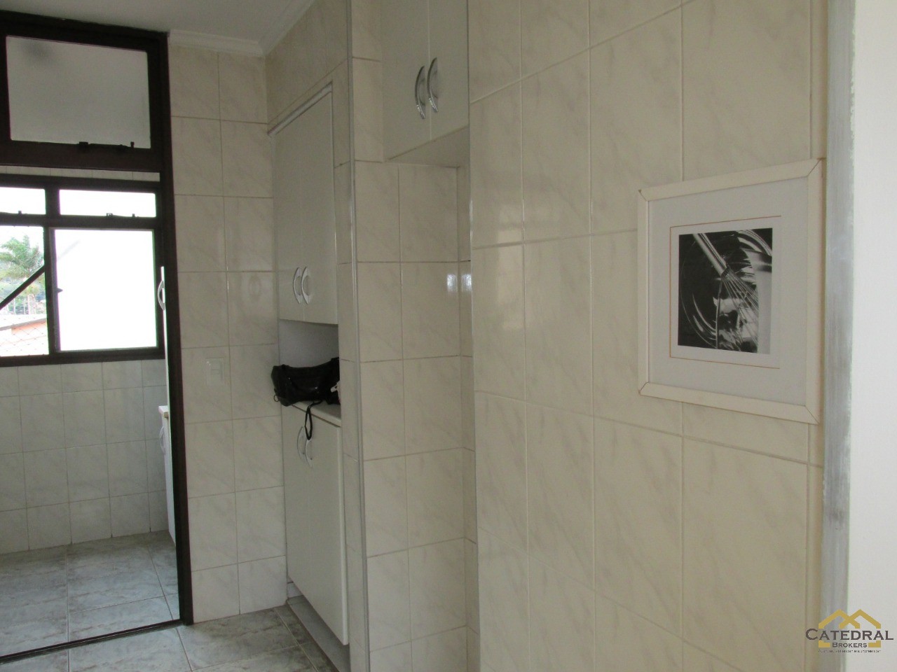 Apartamento à venda com 3 quartos, 75m² - Foto 9