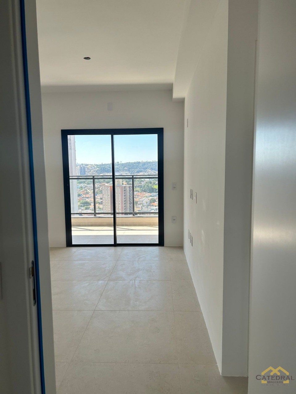 Apartamento para alugar com 3 quartos, 143m² - Foto 10