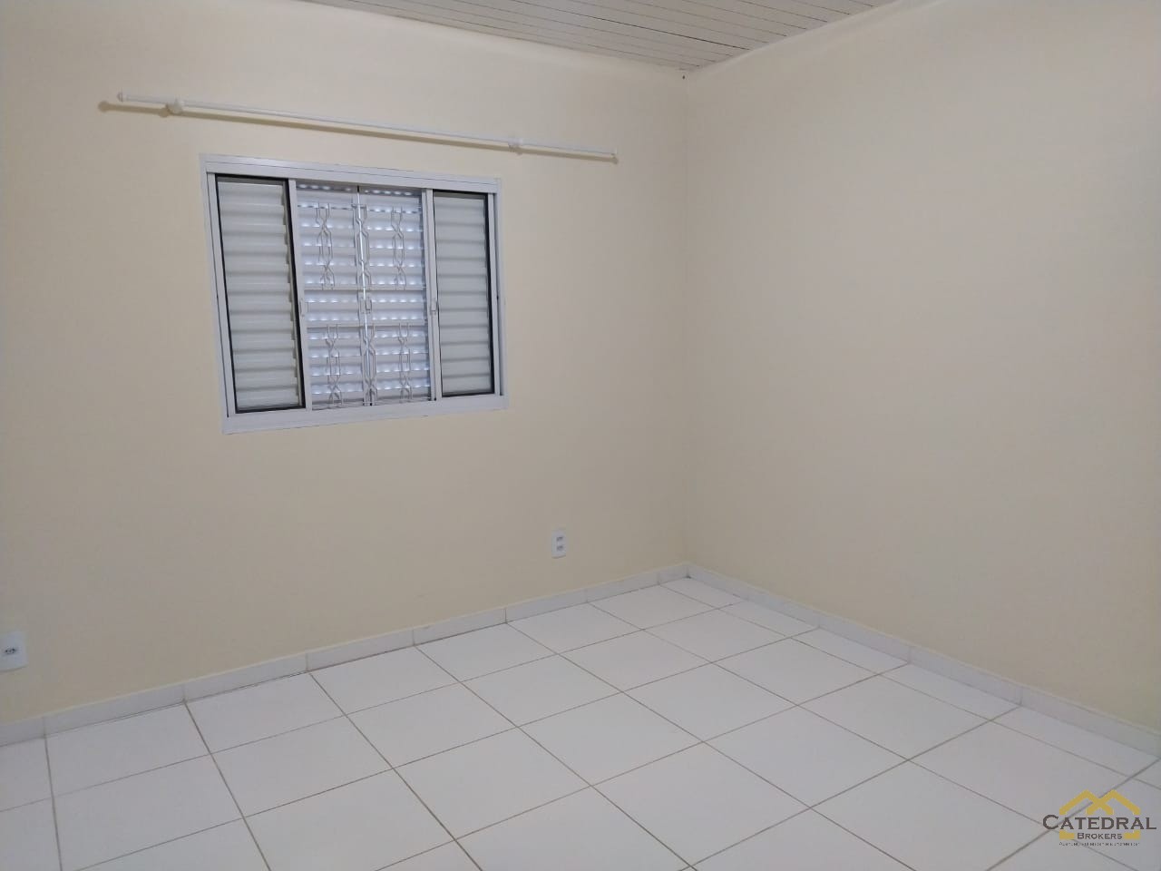 Casa à venda com 2 quartos, 91m² - Foto 9