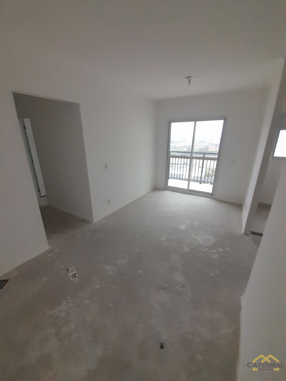 Apartamento à venda com 2 quartos, 57m² - Foto 1