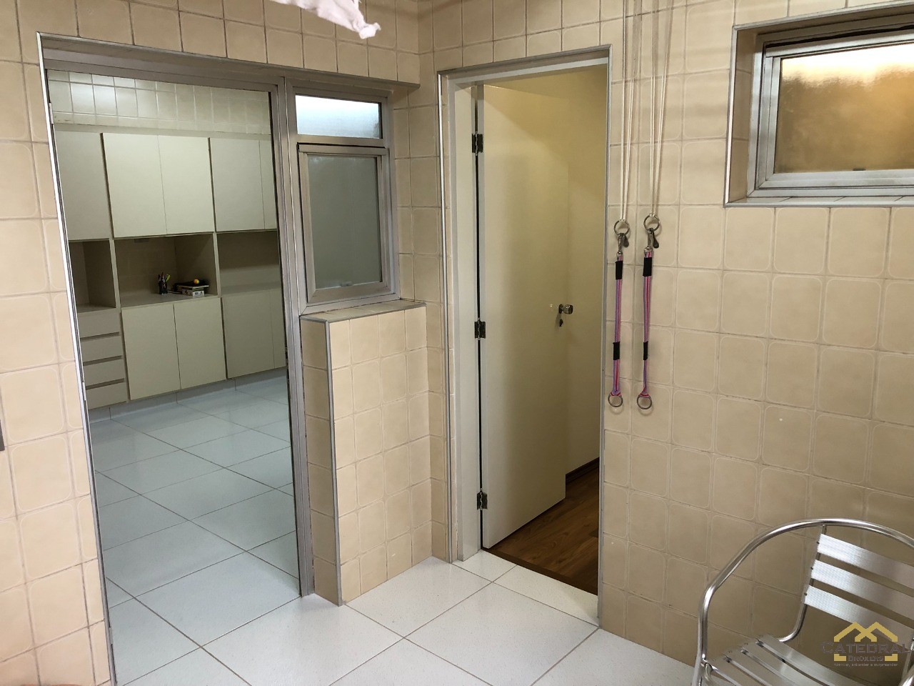 Apartamento à venda com 3 quartos, 190m² - Foto 22