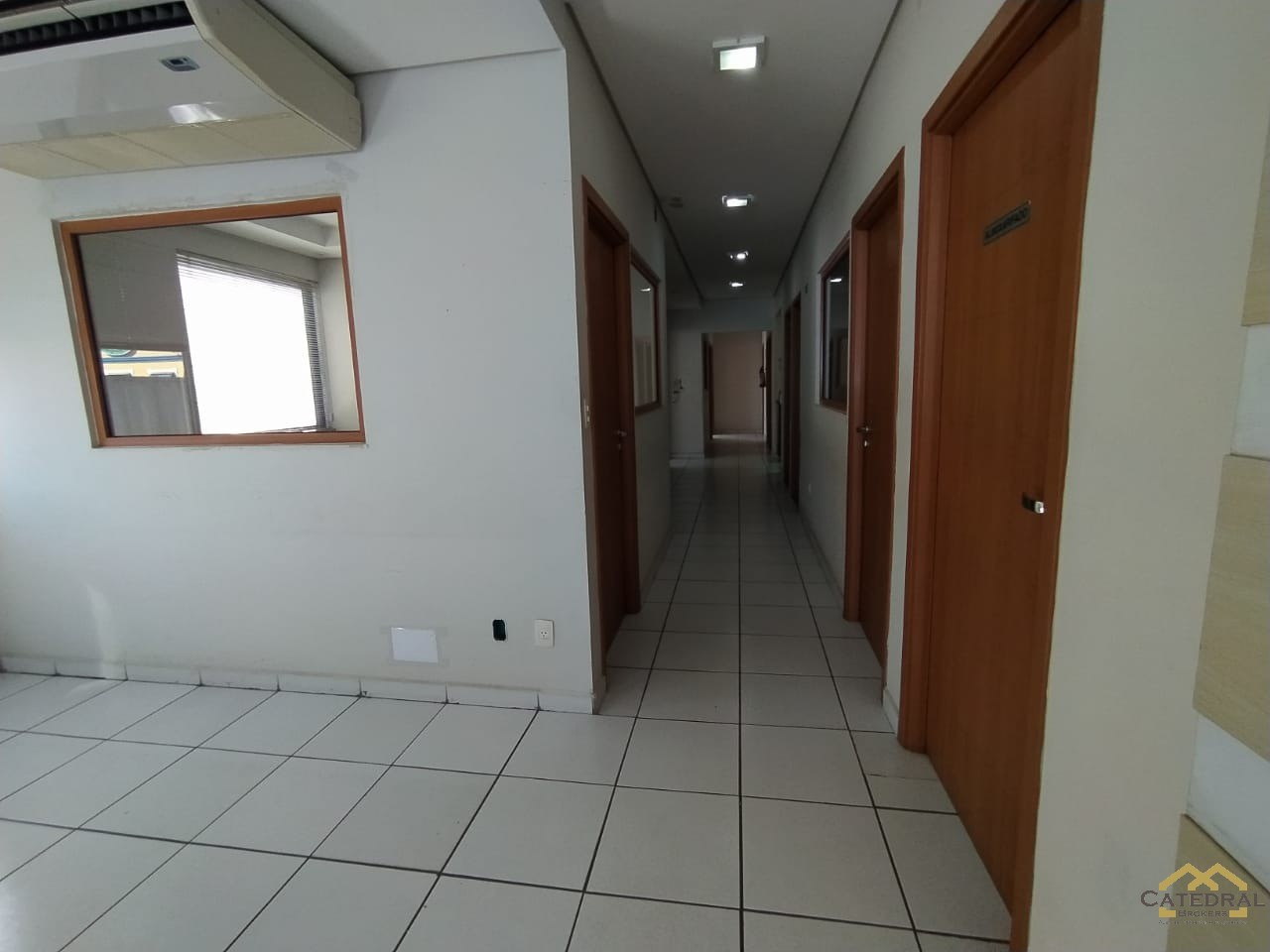 Loja-Salão para alugar, 300m² - Foto 3